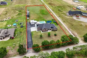 12555 Flow Rd, Krum, TX 76249 - Photo 39