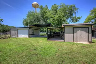 552 Oak Leaf Trail, East Tawakoni, TX 75472 - Photo 35