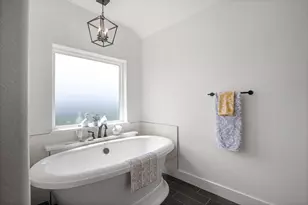 4949 Co Rd 2208, Greenville, TX 75402 - Photo 21