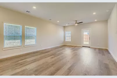 306 Amberville Drive, Red Oak, TX 75154 - Photo 5