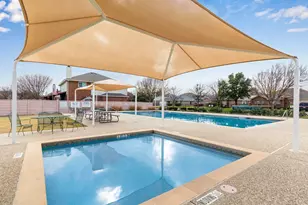 533 Hillcrest Cir, Justin, TX 76247 - Photo 13