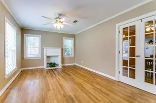 202 North St, Grand Prairie, TX 75050 - Photo 9