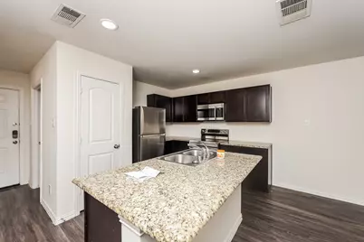 2829 Oakdale Street, Dallas, TX 75215 - Photo 9