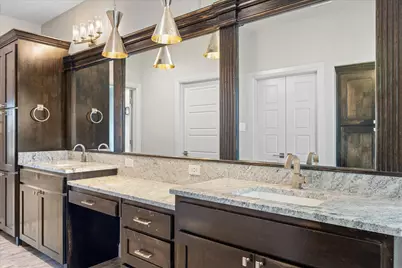 1209 Catalina Bay Boulevard, Granbury, TX 76048 - Photo 15