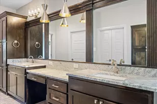 1209 Catalina Bay Blvd, Granbury, TX 76048 - Photo 15