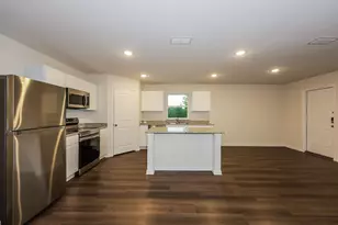 336 Bounding Main St, Gun Barrel City, TX 75156 - Photo 9