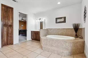 5168 Farm Road 196 N, Paris, TX 75462 - Photo 19