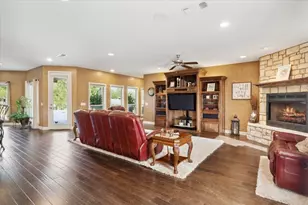 5168 Farm Road 196 N, Paris, TX 75462 - Photo 7