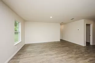 2908 Emma Ln, Mabank, TX 75147 - Photo 5