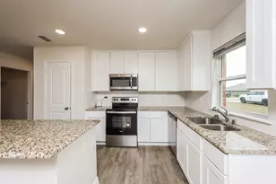 2908 Emma Ln, Mabank, TX 75147 - Photo 9