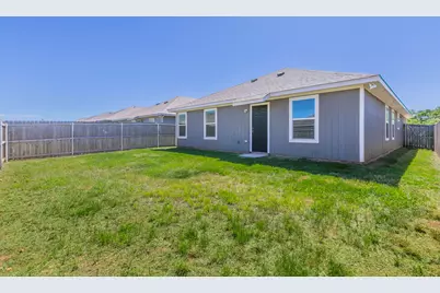 7717 Vineyard Drive, Abilene, TX 79606 - Photo 17