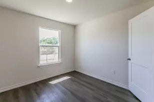 7717 Vineyard Dr, Abilene, TX 79606 - Photo 9