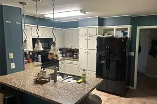 1103 Rolling Hills Dr S, Graham, TX 76450 - Photo 9