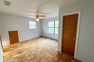 411 Cr-1475 Rd, Alvord, TX 76225 - Photo 17