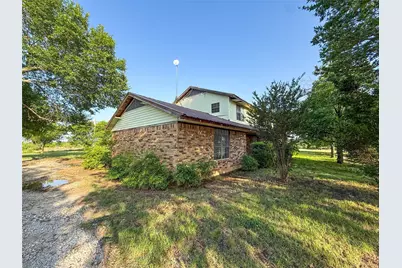 411 Cr-1475 Road, Alvord, TX 76225 - Photo 29