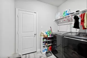 9221 White Settlement Rd, White Settlement, TX 76108 - Photo 23