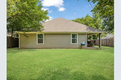 9221 White Settlement Road, White Settlement, TX 76108 - Photo 29