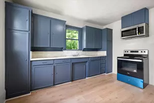 404 S Tyler Ave, Dawson, TX 76639 - Photo 9