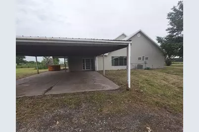 1062 Farm Road 3132, Klondike, TX 75448 - Photo 15