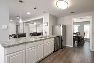 701 Kentwood Cir, Bedford, TX 76021 - Photo 25