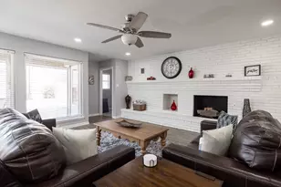 701 Kentwood Cir, Bedford, TX 76021 - Photo 23