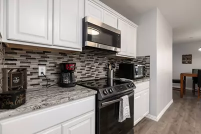 701 Kentwood Circle, Bedford, TX 76021 - Photo 27