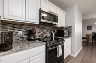 701 Kentwood Cir, Bedford, TX 76021 - Photo 27