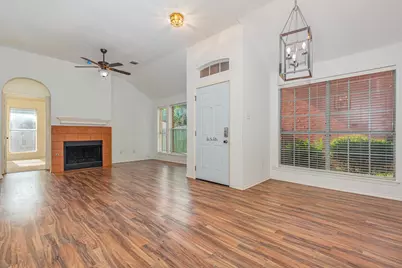 5110 Waltham Court, Garland, TX 75043 - Photo 5