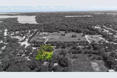 118 W Shady Shores Road, Shady Shores, TX 76210 - Photo 5
