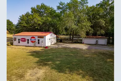 620 County Road 2605, Bonham, TX 75418 - Photo 29