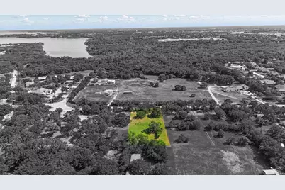 122 W Shady Shores Road, Shady Shores, TX 76210 - Photo 5