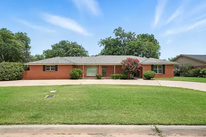 2002 River Oaks Circle, Abilene, TX 79605 - Photo 1