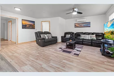 105 E North Street, Itasca, TX 76055 - Photo 5