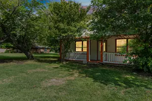 105 E North St, Itasca, TX 76055 - Photo 3