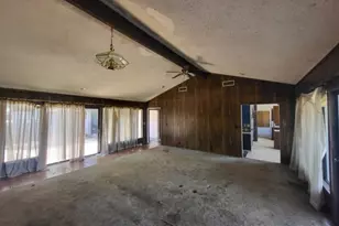 306 Wade St, Olney, TX 76374 - Photo 7