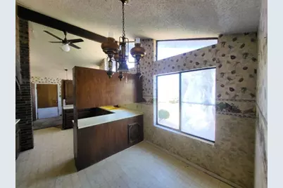 306 Wade Street, Olney, TX 76374 - Photo 11