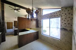 306 Wade St, Olney, TX 76374 - Photo 11