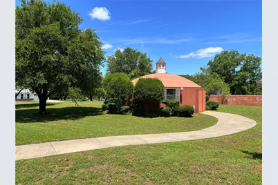 905 Bennett Drive, Bowie, TX 76230 - Photo 7