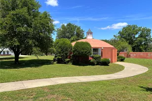 905 Bennett Dr, Bowie, TX 76230 - Photo 7