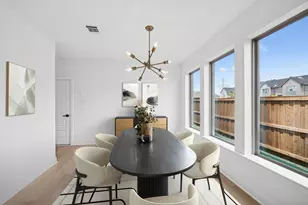 917 Almond Blossom Cir, Crowley, TX 76036 - Photo 7