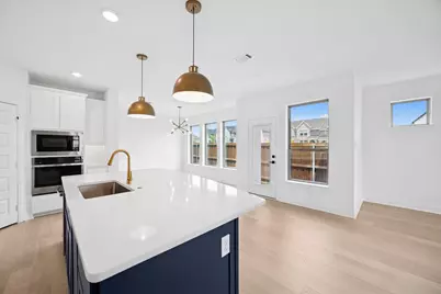 917 Almond Blossom Circle, Crowley, TX 76036 - Photo 17