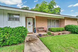 2832 Wooded Acres Dr, Waco, TX 76710 - Photo 3