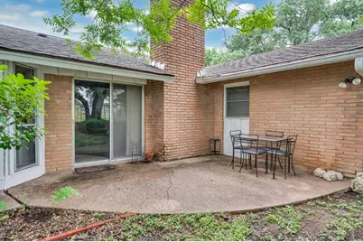 2832 Wooded Acres Drive, Waco, TX 76710 - Photo 27