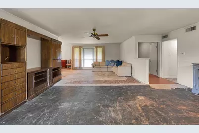 2832 Wooded Acres Drive, Waco, TX 76710 - Photo 7