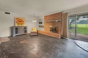 2832 Wooded Acres Dr, Waco, TX 76710 - Photo 5