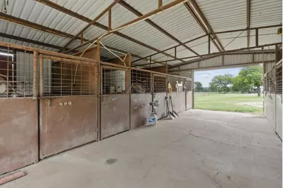 000 County Road 392, Stephenville, TX 76401 - Photo 35