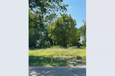 306 S Pecan Street, Bells, TX 75414 - Photo 3