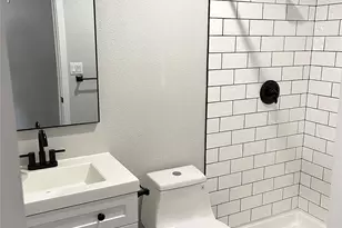 817 Kingdom Cir, Waxahachie, TX 75165 - Photo 15