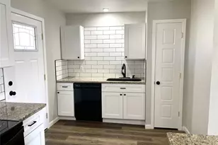 817 Kingdom Cir, Waxahachie, TX 75165 - Photo 5