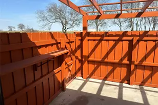 901 Kingdom Cir, Waxahachie, TX 75165 - Photo 19